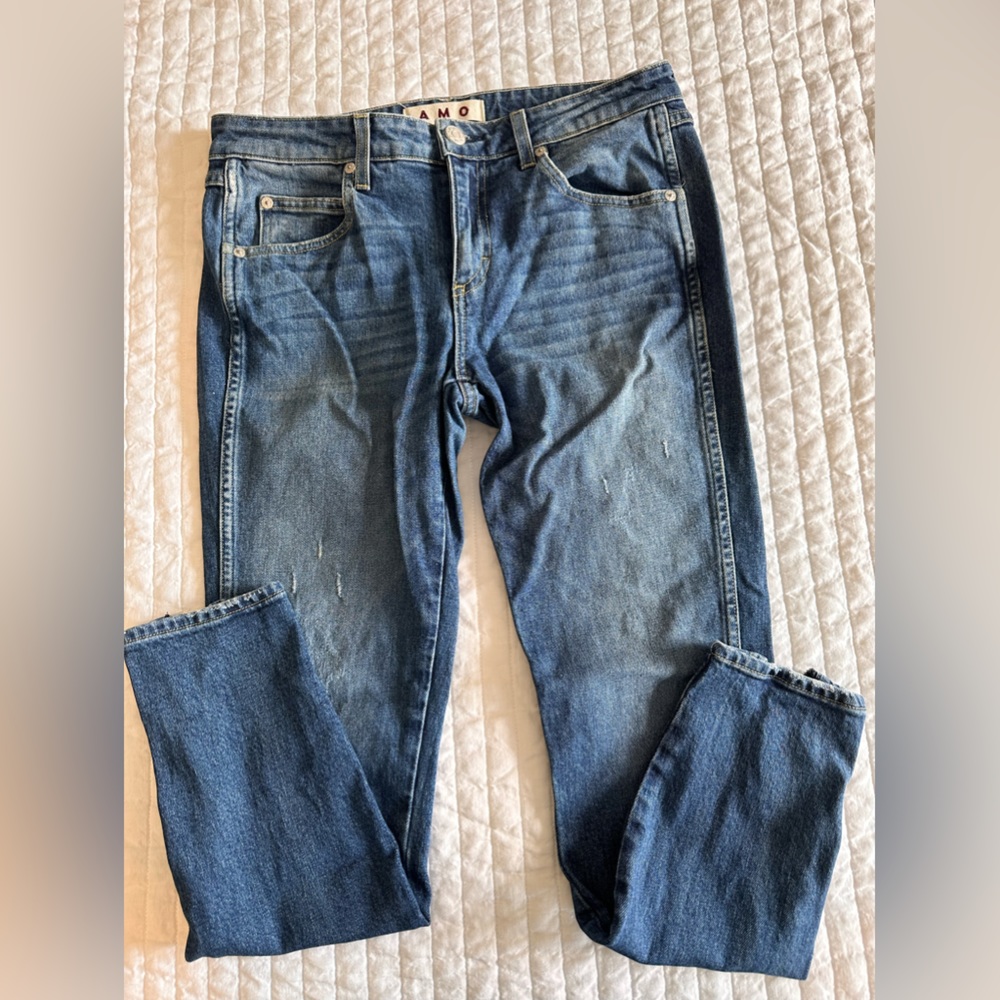 AMO distressed denim ankle zip denim jeans